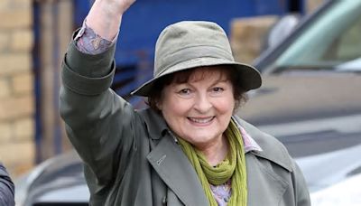 ITV Vera's Brenda Blethyn delights fans of hit drama as she descends on hotel