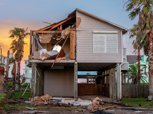 Biden defiant against party 'elites' and Hurricane Beryl leaves 7 dead: Morning Rundown