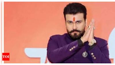 Exclusive - Aarya Babbar on World Tourism Day: I have done various treks, including Everest Base Camp Trek, which was very exciting for me - Times of India