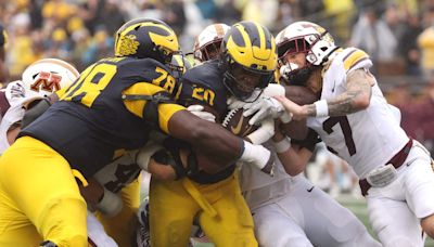 Michigan questions piling up after surviving 4th-quarter meltdown against Minnesota