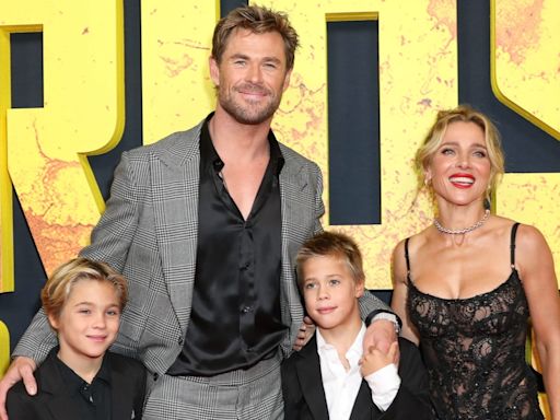 El hijo de Elsa Pataky y Chris Hemsworth sorprende hablando español