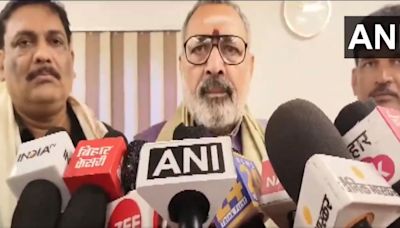 Union Minister Giriraj Singh Reacts To Rahul Gandhi's Recent Visit To Hathras; Terms It 'Political Tour'