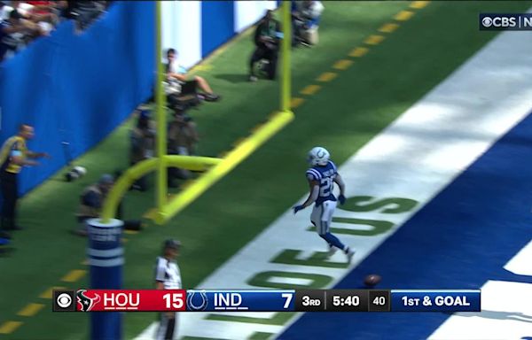 Jonathan Taylor's first TD of 2024 trims Texans' lead to 15-13 in third quarter