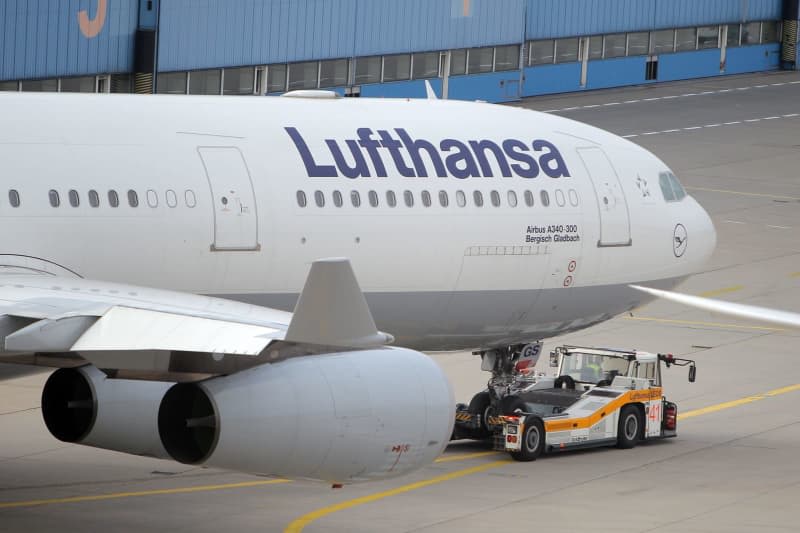 Lufthansa Group airlines to cancel night flights to Lebanon