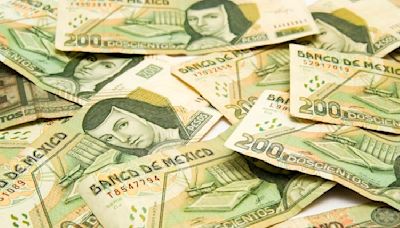 Mexican Peso trades higher on positive market mood, robust Mexican data