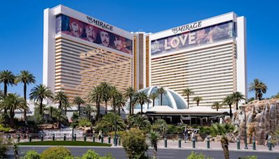 El icónico Mirage de Las Vegas cierra después de 34 años