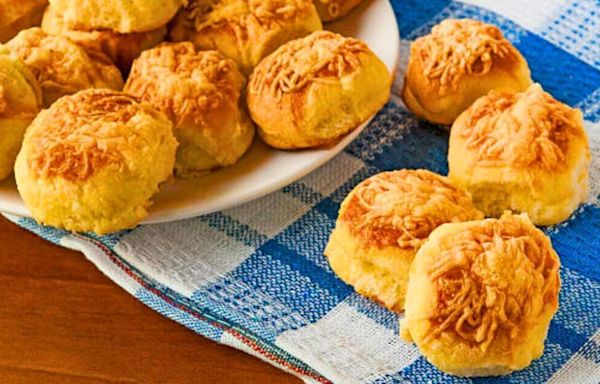 Jamie Oliver’s 20-minute cheesy scone recipe is a brilliant comfort food treat