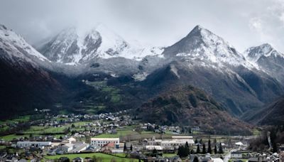 Drame dans les Pyrénées : un septuagénaire meurt sous les yeux de son épouse en dévalant la montagne