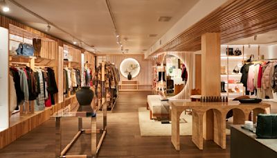 Revolve Moves Into Brick-and-mortar Retail With First Permanent Store
