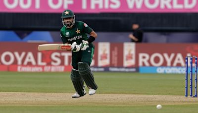 Feel sorry for Babar Azam: Hafeez concerned with Pakistan skipper's ICC event form