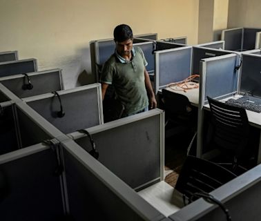 Internet blackout paints dark picture for Bangladesh call centres