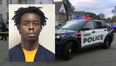 Kenosha fatal shooting; suspect considered armed and dangerous