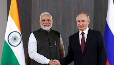 Modi to focus on trade imbalance, Indian soldiers in talks with Putin