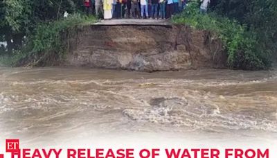 Nepal Flood: Situation in Bihar worsens as embankments of Kosi, Bagmati rivers breached