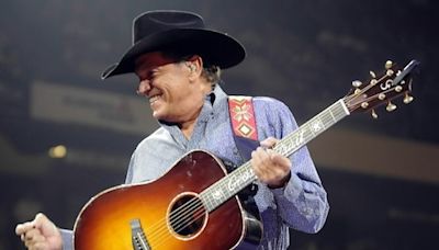 Last chance to get tickets to see George Strait at Soldier Field