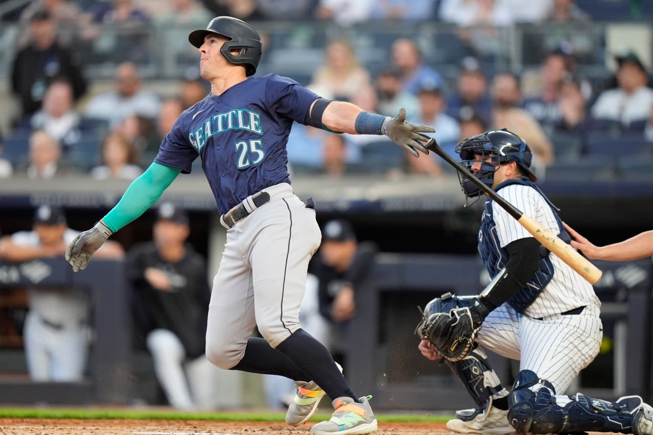 Mariners’ Rojas says he picked up pitch tipping of Yankees’ Schmidt ahead of Moore home run