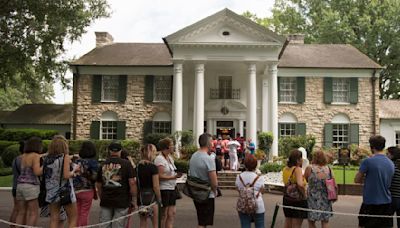 Graceland foreclosure sale halted as Elvis Presley estate’s lawsuit moves forward
