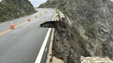 Un trozo de una autopista se derrumba sobre el océano en California