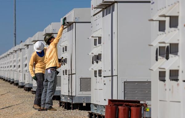 California battery storage increasing rapidly, but not enough to end blackouts, Gov. Newsom says