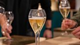 Un cliente compra la botella de ‘champagne’ más cara de la historia de Marbella: 50.000 euros para una bebida exclusiva