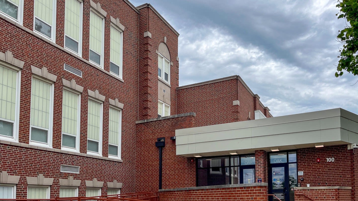 McShane Construction completes Fox Valley Apartments in Illinois