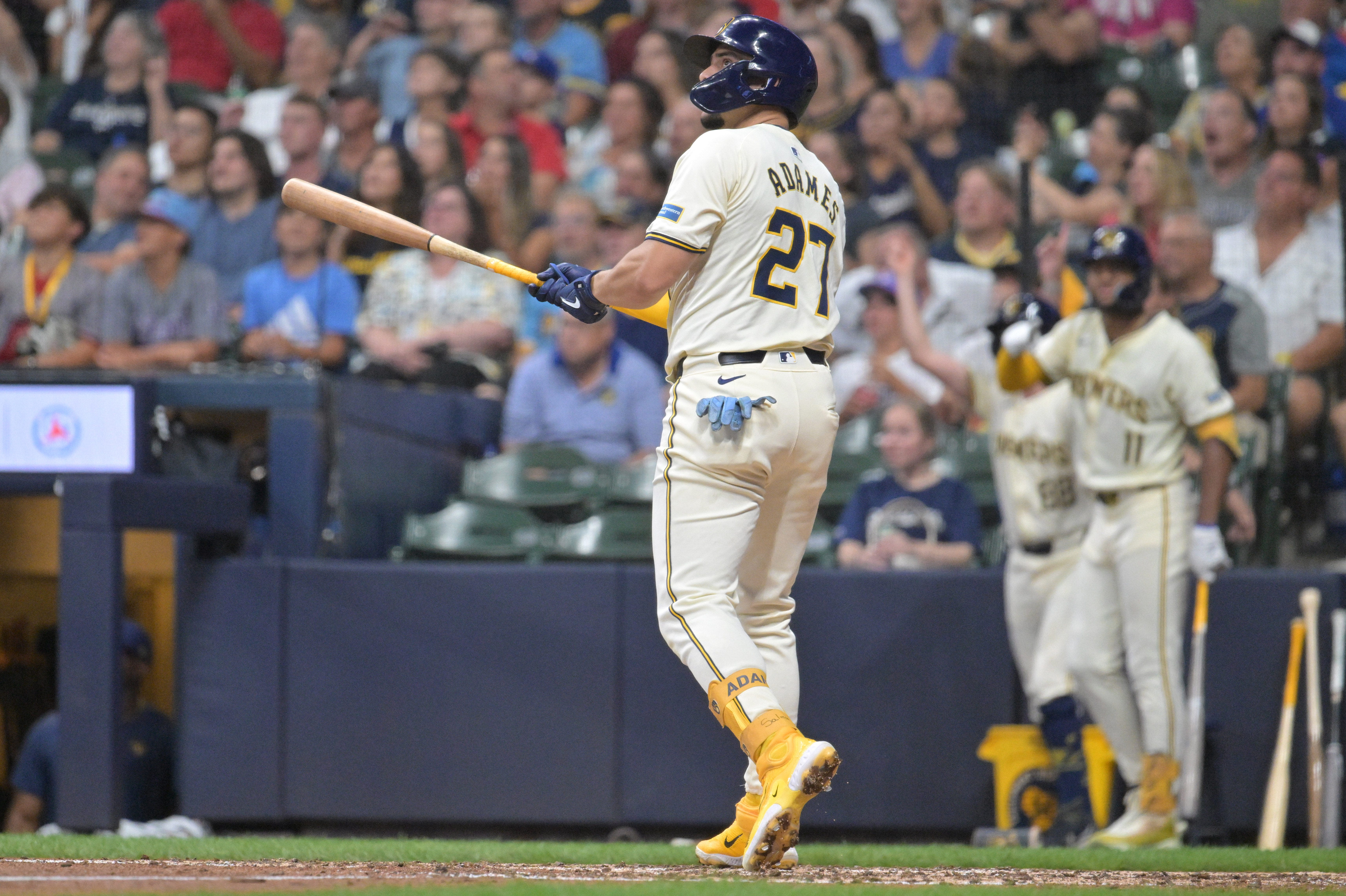 Brewers 8, Braves 3: Power surge makes the difference