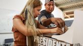 Elecciones Jalisco 2024: Como primera experiencia fue muy buena: Rosa María al votar