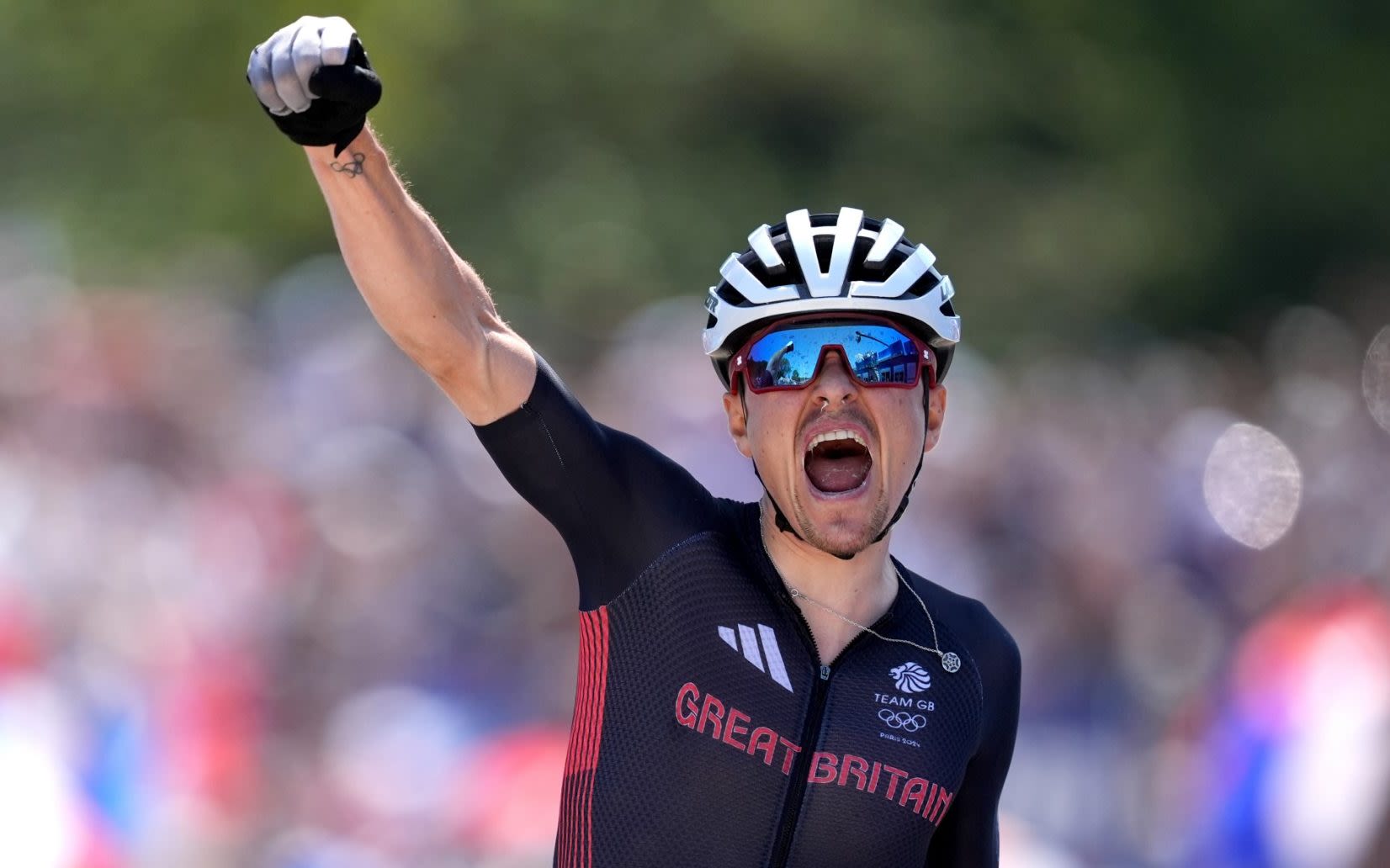 French fans boo Tom Pidcock’s Olympic gold after his astonishing recovery from puncture