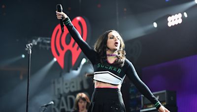 Chart Rewind: In 2014, Charli XCX Thundered to No. 1 on Pop Airplay With ‘Boom Clap’