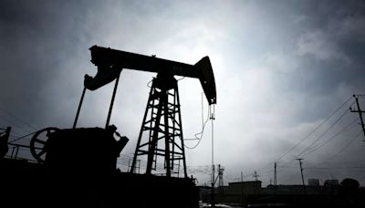 El petróleo sube con el crudo de Rusia amenazado por conflicto con Ucrania