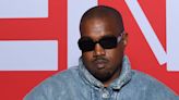 Una exasistente de Kanye West lo demanda por acoso sexual e incumplimiento de contrato