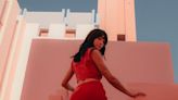 Aitana luce Calp en el videoclip de su nueva canción '4TO 23'