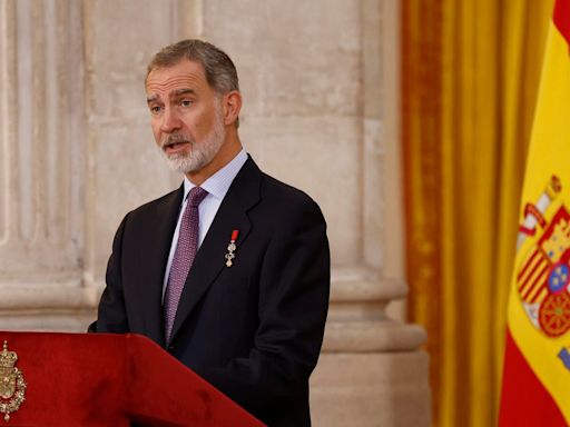 El rey Felipe VI ofrece reforzar la ayuda de España contra la ola de incendios en Portugal