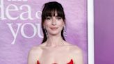 Fans praise Anne Hathaway for ‘setting boundaries’ with paparazzi and fans