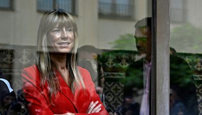 Aplazan la declaración de la esposa del presidente del gobierno español, investigada por corrupción