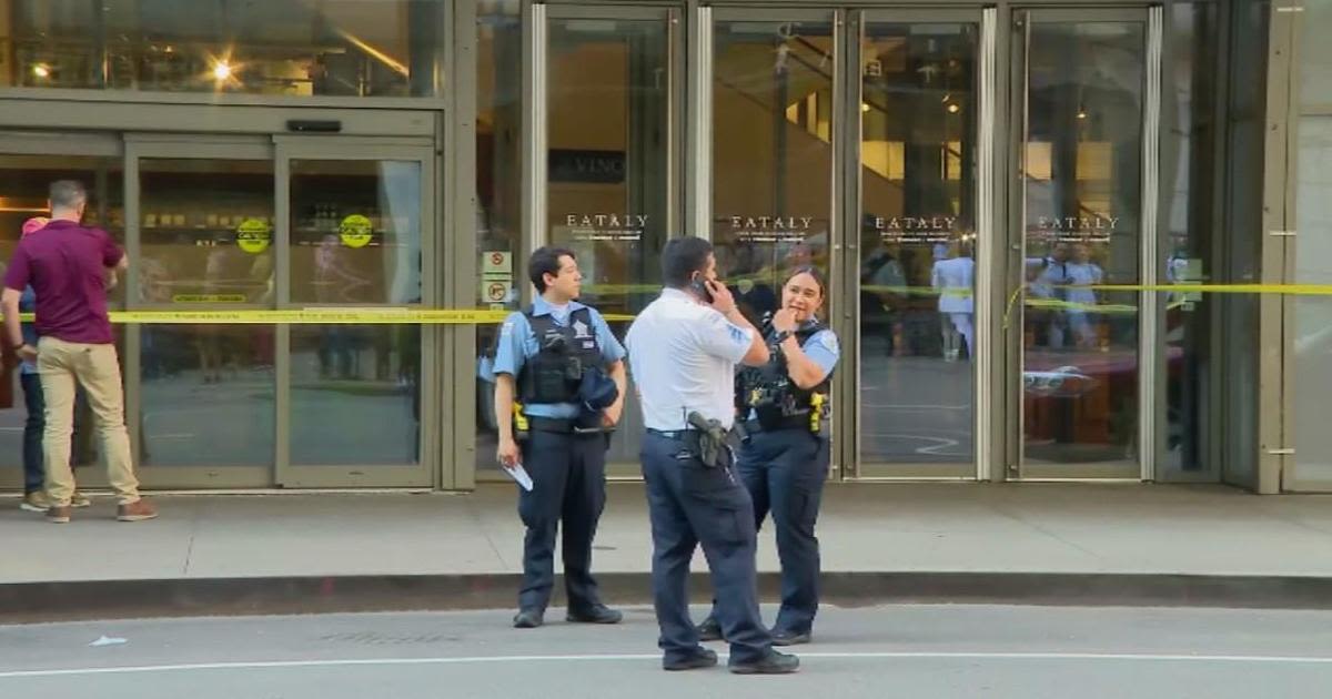 One person hospitalized after fight at Eataly restaurant in downtown Chicago