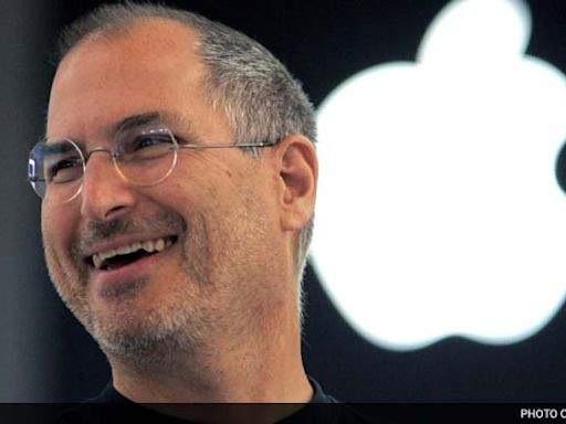 Steve Jobs' "3rd-Rate Products" Jab Goes Viral Amid Microsoft Outage