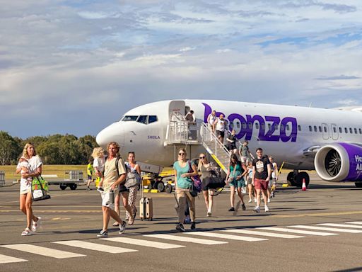 Travellers stranded as Australian budget airline Bonza enters administration