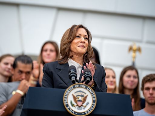 Kamala Harris Praises Joe Biden at First Public Appearance Since President Ended Reelection Bid