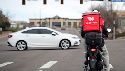 Three gig workers explain how they got deactivated on apps from Doordash to Walmart's Spark