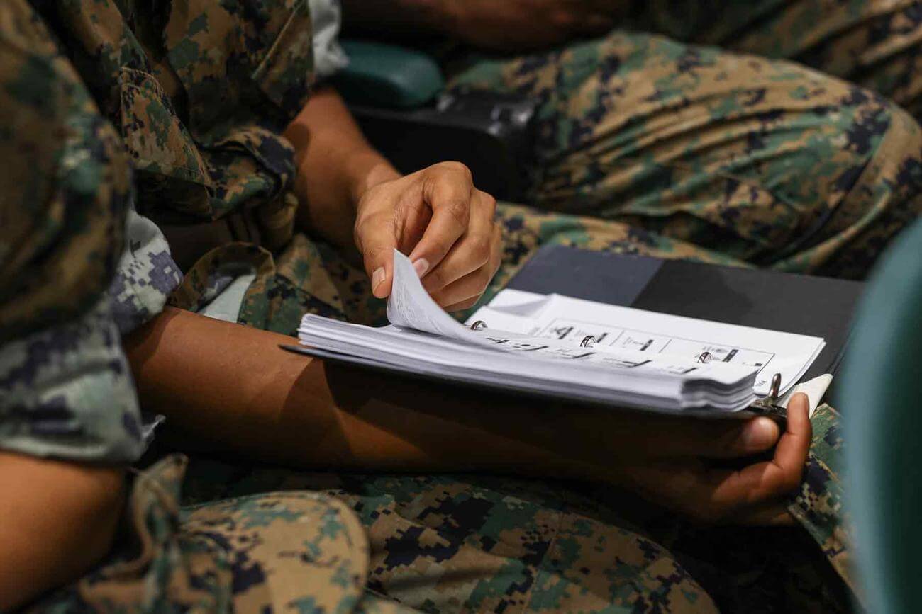 Marine Corps Aims for a New Way of Teaching, Ditching Old Models of PowerPoint Lectures