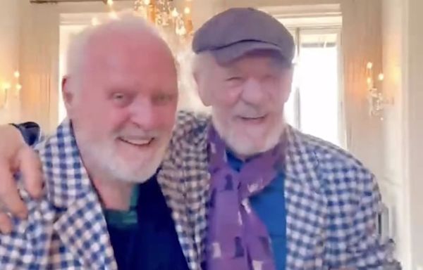 Anthony Hopkins Dances with Ian McKellen, Hails His 'Unbreakable Spirit' Following Stage Fall: 'Love This Man'