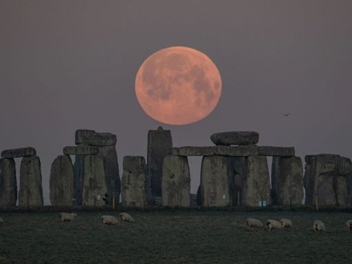 Rare 'lunar standstill' not seen since 2006 is visible tonight