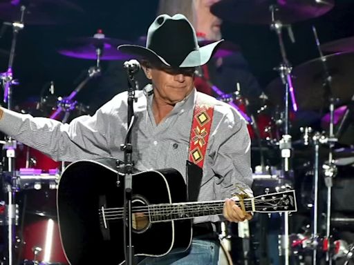 George Strait sets new US concert attendance record