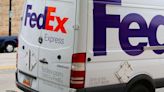 FedEx Corporation (NYSE:FDX) is a favorite amongst institutional investors who own 75%
