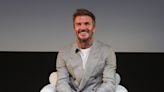 David Beckham distracts fans as family snap triggers same 'thought' before sister jokingly responds