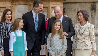 Sofia di Spagna ricoverata: la regina emerita è in ospedale, le sue condizioni. Juan Carlos: «Non vede l'ora di essere dimessa»