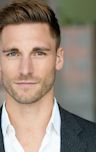 Andrew Walker (actor)