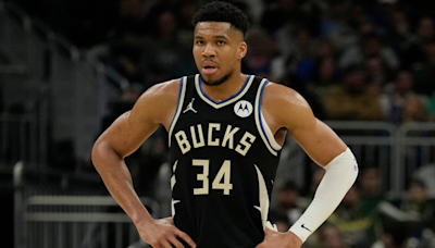 Bucks running out of time to fix aging roster before Giannis Antetokounmpo gets antsy again