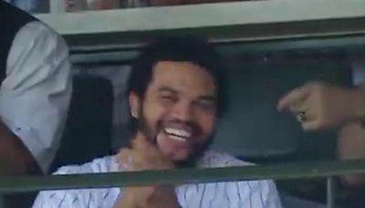 Caleb Williams goes wild at Cubs game as Bears star receives standing ovation